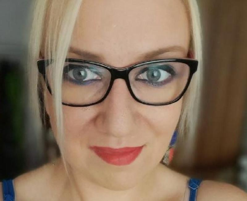 Normalna, dobra kobieta.