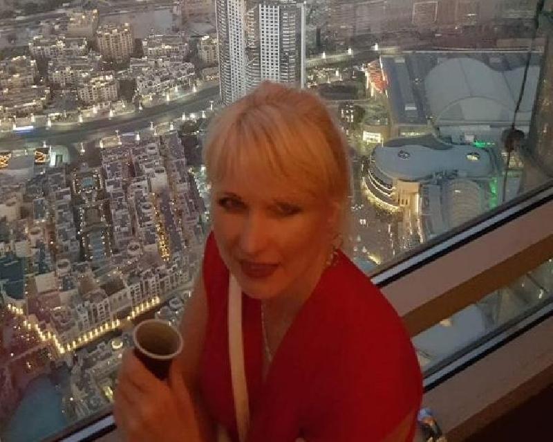 Podróżniczka szukająca towarzysza