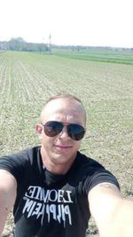 Czekam na wiadomosci