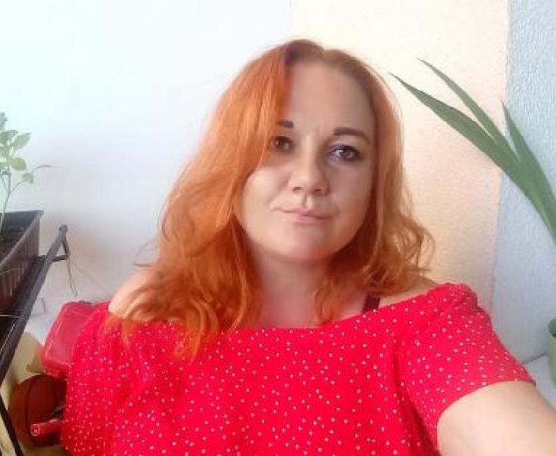 Miła, spokojna i opekuńcza pozna tego jedynego. - 01 Miła, spokojna i opekuńcza pozna tego jedynego. - 01