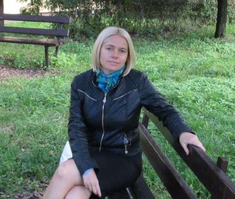 Pragnę tu poznać dobrego i miłego mężczyznę - 01 Pragnę tu poznać dobrego i miłego mężczyznę - 01