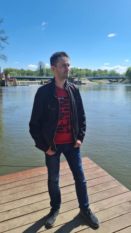 Poznam sympatyczną dziewczynę.