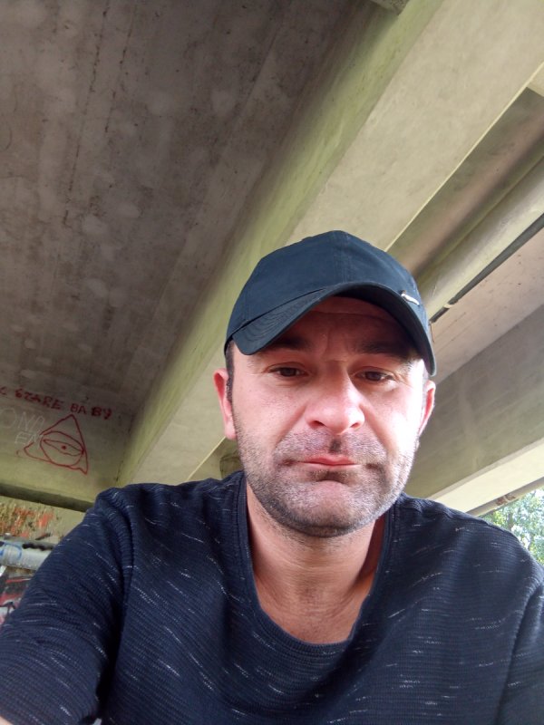 Witam chętnie poznam panią