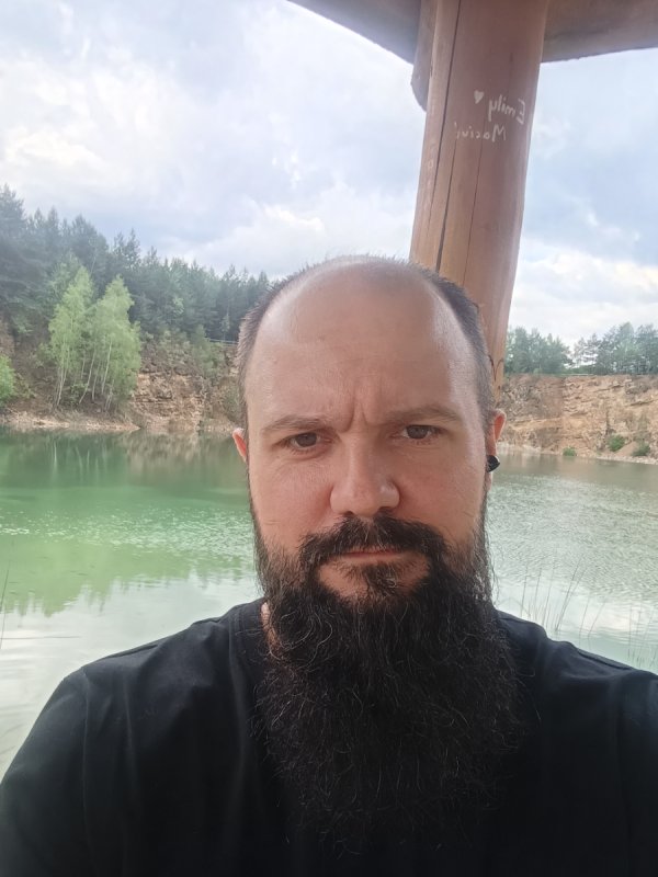 Poznam miłą kobiete
