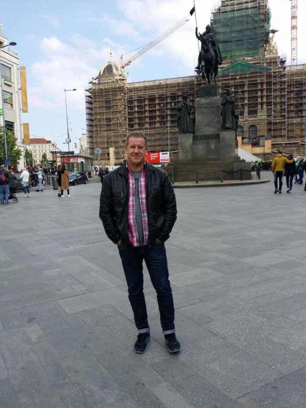 Poznam młodą kobietkę do miłych spotkań u mnie