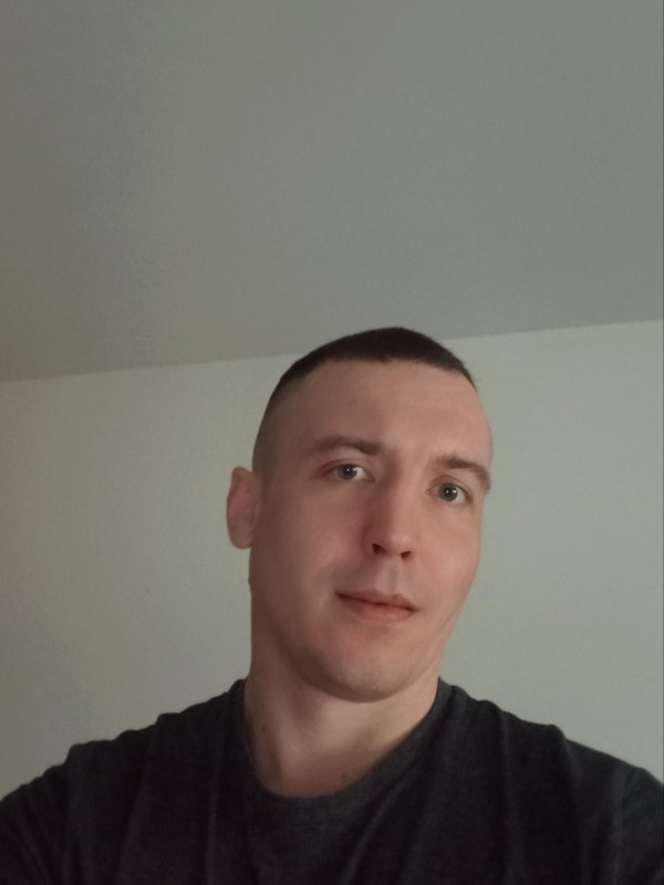 Miły ogarnięty