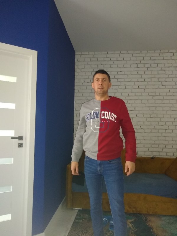 Foto 660c2f838ed4b