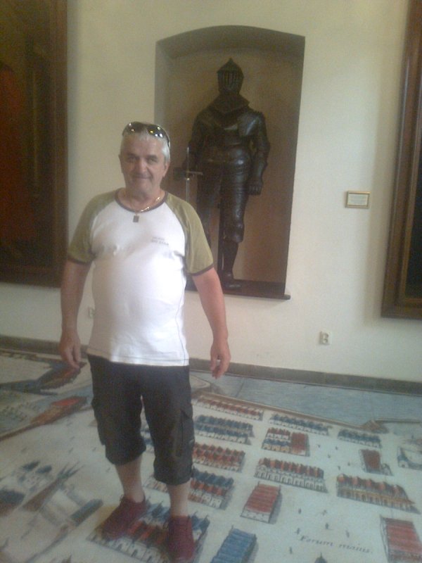 Foto 65b0b404864e3