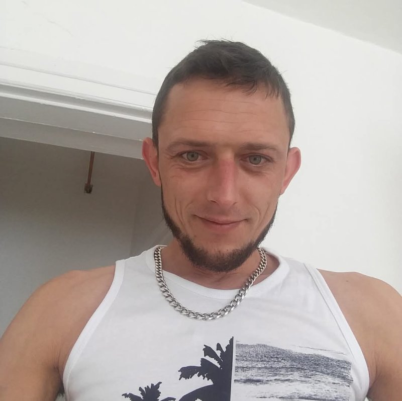 Foto 69e001da66556