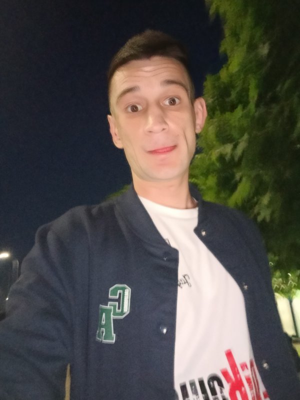 Foto 6a6b864a3384f